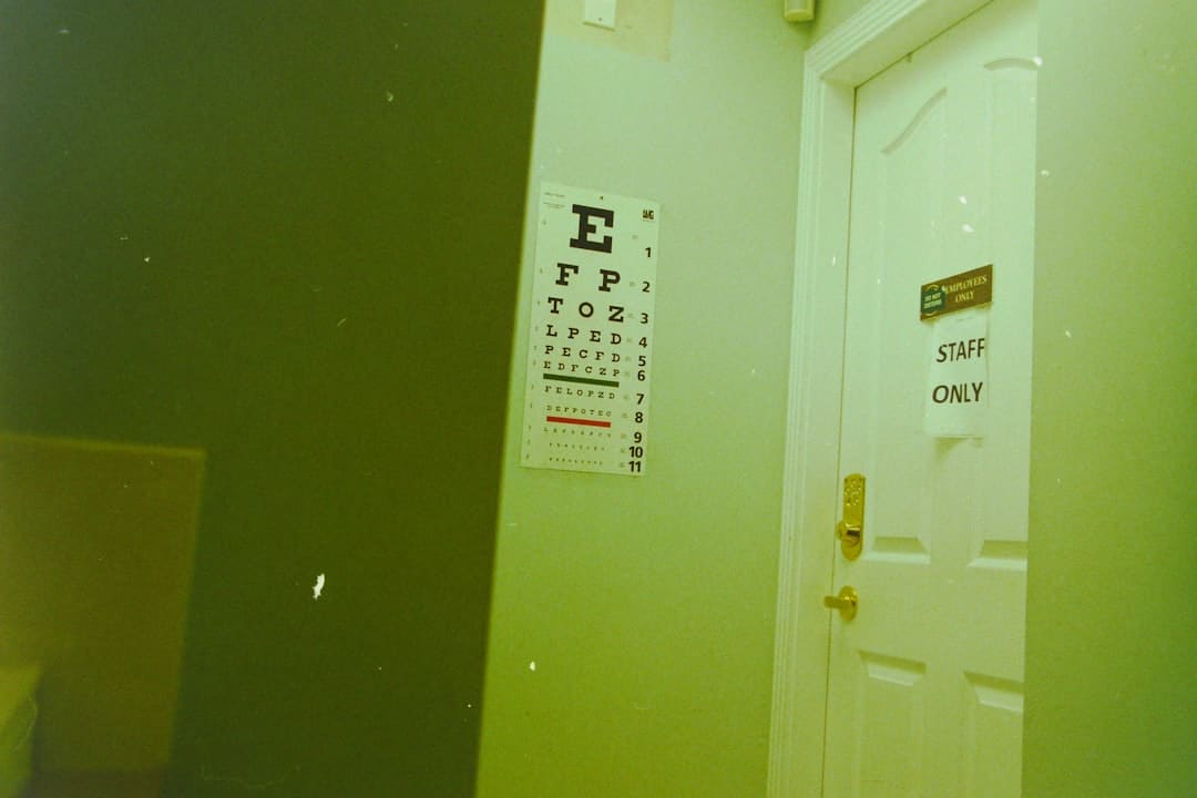 Photo Engaging employees